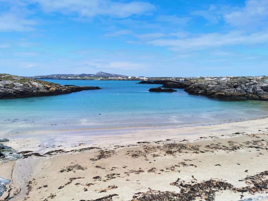 Marina Sea View Apt - Second Floor With Lift, Modern Holyhead Esterno foto
